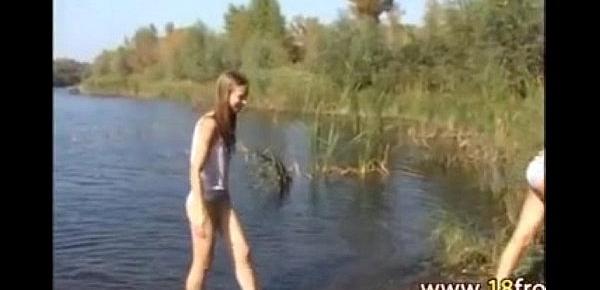  Two 18yo chicks naked by the river